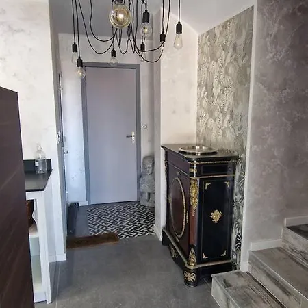 Superbe Contemporaine Vue Dans Résidence Avec Piscine Et Tennis Villa *