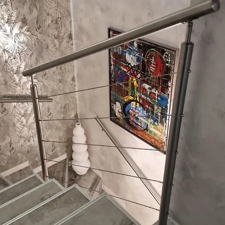 Superbe Contemporaine Vue Dans Avec Piscine Et Tennis * Hyères
